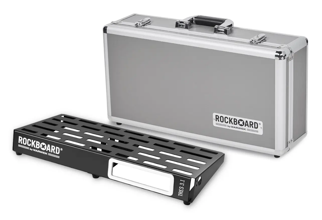 Rockboard TRES 3.1 B Pedalboard ar koferi Rockboard TRES 3.1 B Pedalboard ar koferi